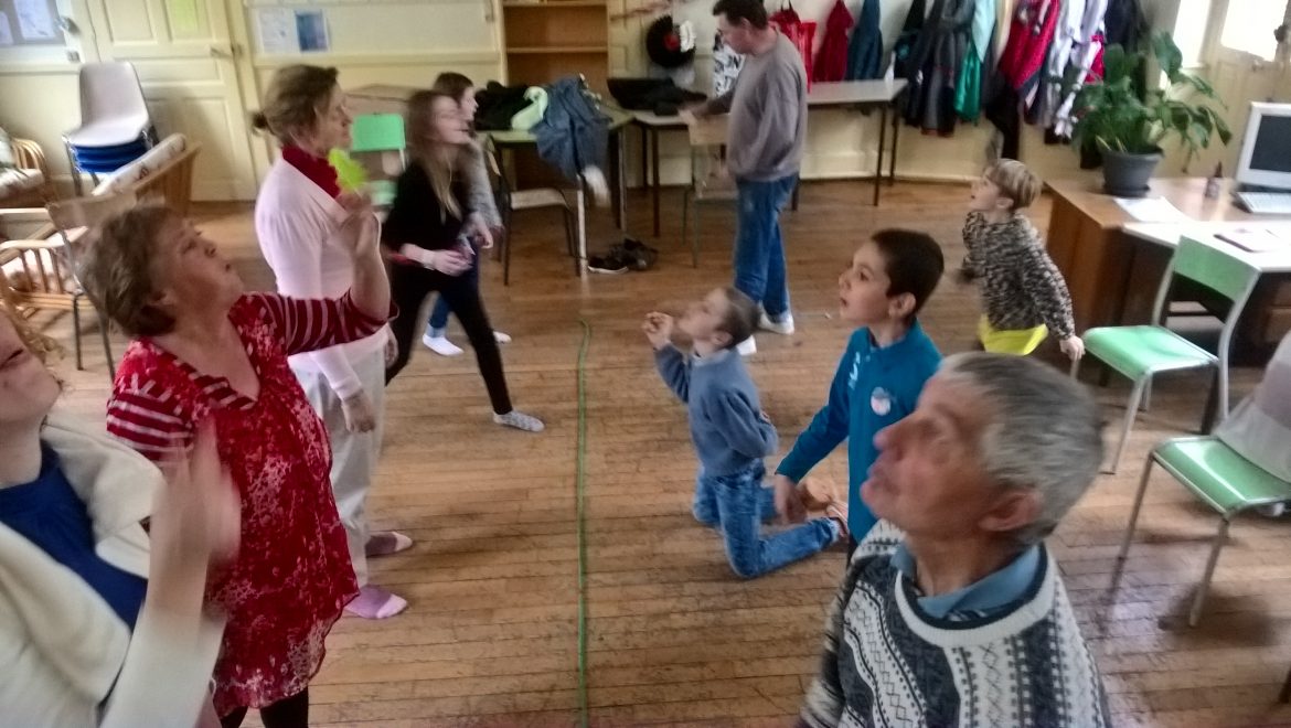 [Ateliers Familles] Une agréable séance de sophrologie en famille !